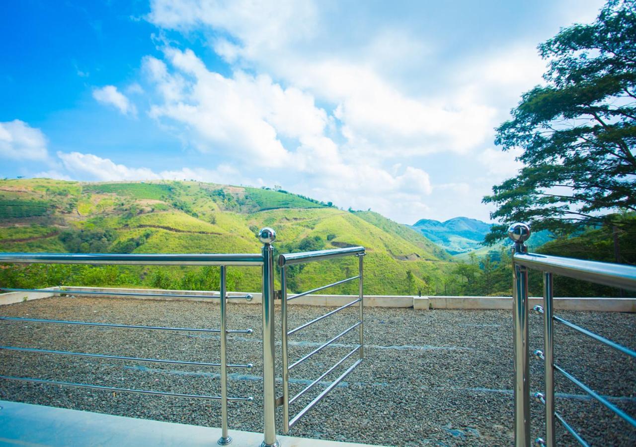 Hidden Valley Hill View Cottage Vagamon By Voye Homes Exterior photo