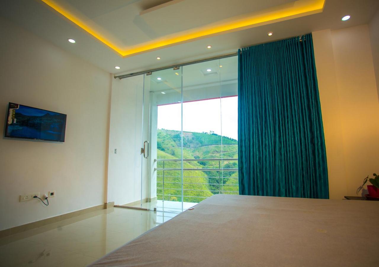 Hidden Valley Hill View Cottage Vagamon By Voye Homes Exterior photo